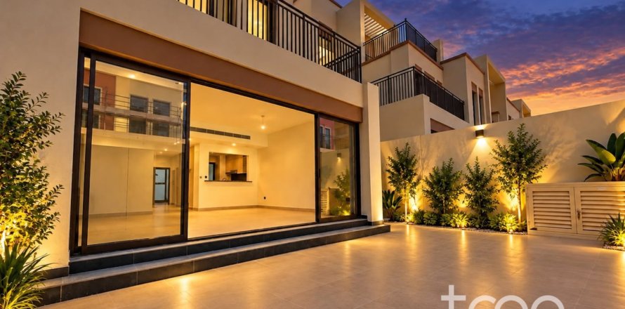 5 bedrooms Townhouse in Damac Lagoons, UAE No. 220850