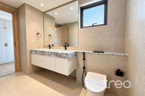 5 bedrooms Townhouse in Damac Lagoons, UAE No. 220850 18