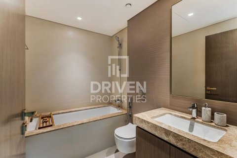 2 bedrooms Apartment in EMAAR Beachfront, UAE No. 211390 18