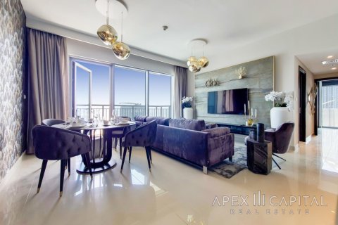 Apartment de 2 dormitorios en Harbour Views 2, UAE No. 5659 4