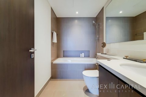 Apartment de 2 dormitorios en Harbour Views 2, UAE No. 5659 12