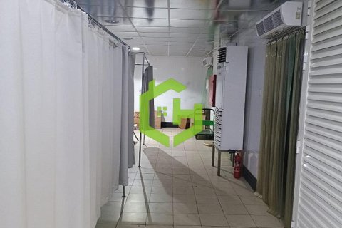 Warehouse de 1021.9m² en Al Quoz, UAE No. 44159 8