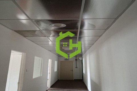 Warehouse de 1021.9m² en Al Quoz, UAE No. 44159 14