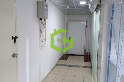 Warehouse de 1021.9m² en Al Quoz, UAE No. 44159 13