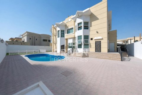 4 غرف نوم فيلا في الورقاء, الإمارات العربية المتحدة رقم 215133 4