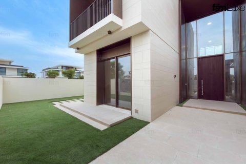 Villa de 5 dormitorios en Dubai Hills Estate, UAE No. 223655 18