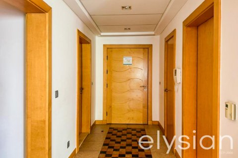 Apartment de 3 dormitorios en Shoreline Apartments, UAE No. 64779 4