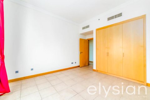 Apartment de 3 dormitorios en Shoreline Apartments, UAE No. 64779 8