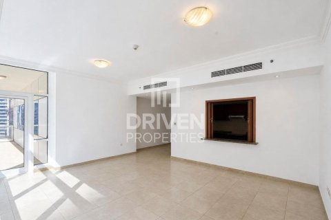 Apartment de 2 dormitorios en MAG 218, UAE No. 202696 4