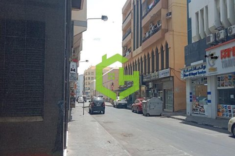 111.5مربع، محل تجاري في Deira, الإمارات العربية المتحدة رقم 92142 3