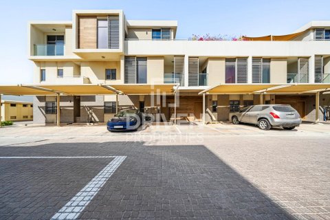 Appartement de 2 chambres à The Pulse, UAE No. 211580 2