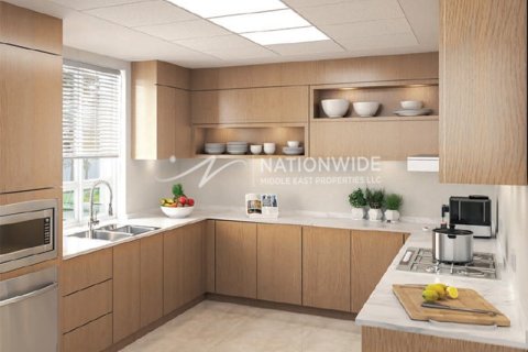 Townhouse de 3 dormitorios en Abu Dhabi, UAE No. 73201 5