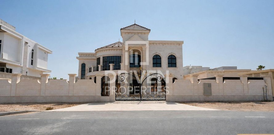 Villa de 6 dormitorios en Nadd Al Sheba, UAE No. 221471