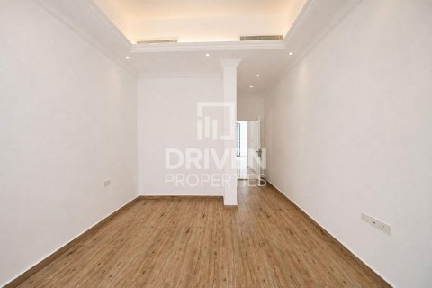 Villa de 6 dormitorios en Nadd Al Sheba, UAE No. 221471 23