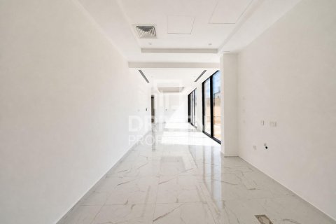 Villa de 6 dormitorios en Nadd Al Sheba, UAE No. 221471 21