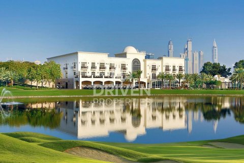 Apartment de 3 dormitorios en The Views, UAE No. 218316 14