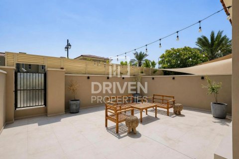 Villa de 2 dormitorios en Casa Dora, UAE No. 225969 5