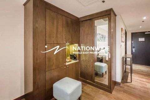 Hotel Apartamento de 48m² en Dubai, UAE No. 136045 8
