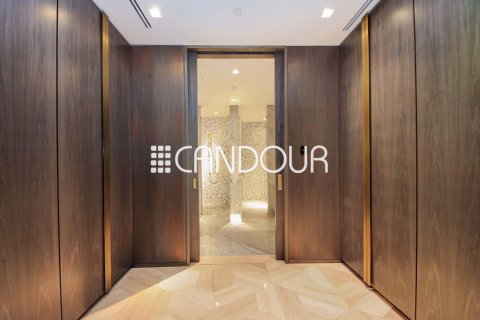 3 bedrooms Apartment in FIVE Palm Jumeirah, UAE No. 48615 10