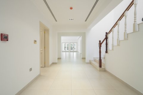 Villa de 5 dormitorios en Jumeirah Golf Estates, UAE No. 215418 3