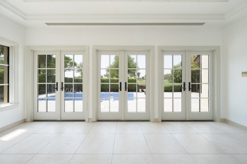 Villa de 5 dormitorios en Jumeirah Golf Estates, UAE No. 215418 4