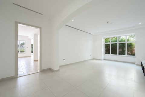 Villa de 5 dormitorios en Jumeirah Golf Estates, UAE No. 215418 26