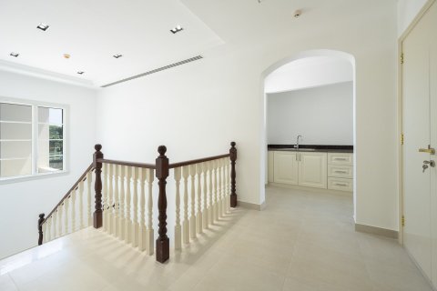 Villa de 5 dormitorios en Jumeirah Golf Estates, UAE No. 215418 10