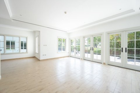 Villa de 5 dormitorios en Jumeirah Golf Estates, UAE No. 215418 6