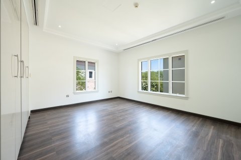Villa de 5 dormitorios en Jumeirah Golf Estates, UAE No. 215418 13