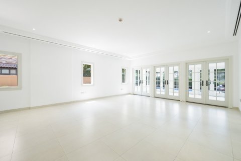 Villa de 5 dormitorios en Jumeirah Golf Estates, UAE No. 215418 5