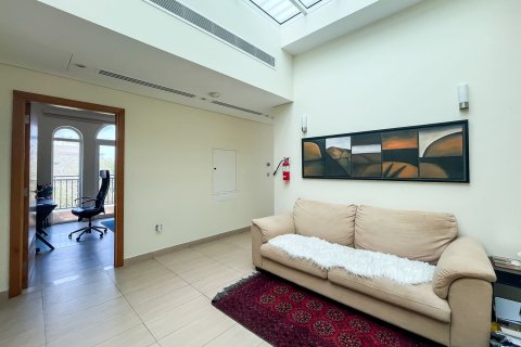 Villa de 4 dormitorios en Jumeirah Park, UAE No. 215402 14
