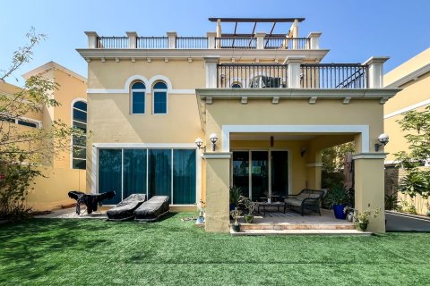 Villa de 4 dormitorios en Jumeirah Park, UAE No. 215402 8