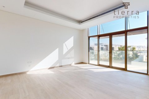 Villa de 4 dormitorios en District One, UAE No. 51238 6