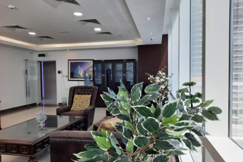 60.8m² Office in Tamani Art Tower, UAE No. 35399 8