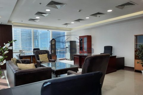 60.8m² Office in Tamani Art Tower, UAE No. 35399 13