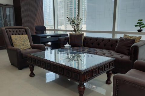 60.8m² Office in Tamani Art Tower, UAE No. 35399 4