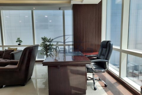 60.8m² Office in Tamani Art Tower, UAE No. 35399 5
