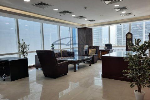 60.8m² Office in Tamani Art Tower, UAE No. 35399 12