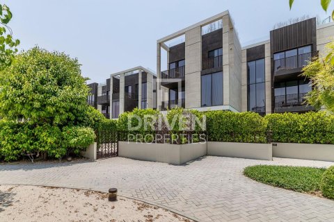 Вилла с 5 спальнями в Jumeirah Bay Island, ОАЭ №218572 10