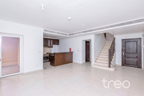 3 bedrooms Townhouse in Casa Dora, UAE No. 220921 5