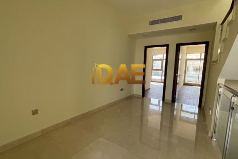 3 bedrooms Townhouse in Meydan Gated Community, UAE No. 5800