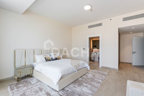 Apartment de 4 dormitorios en The Crescent, UAE No. 166681 27