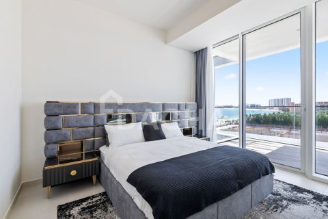 Apartment de 4 dormitorios en The Crescent, UAE No. 166681 22