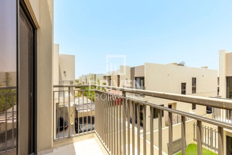 3 bedrooms Townhouse in Dubai, UAE No. 212852 22