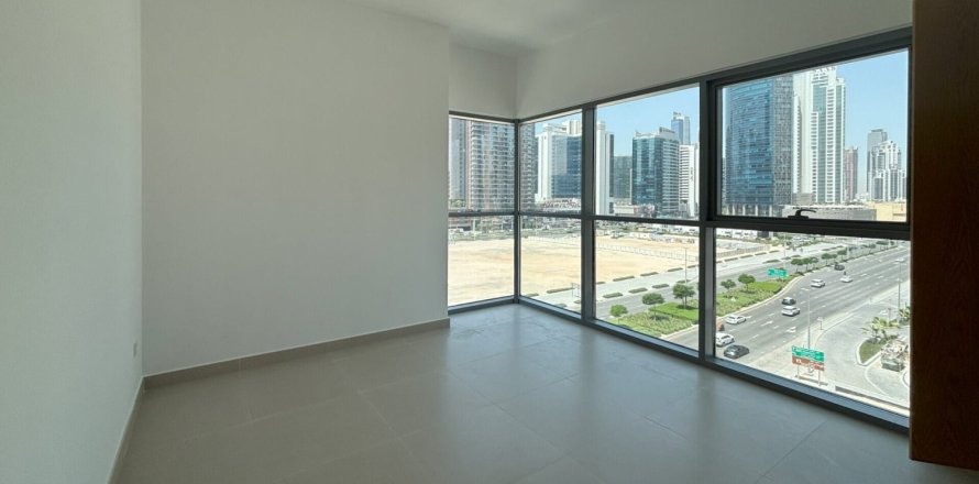 Apartment de 3 dormitorios en Downtown Dubai (Downtown Burj Dubai), UAE No. 133268