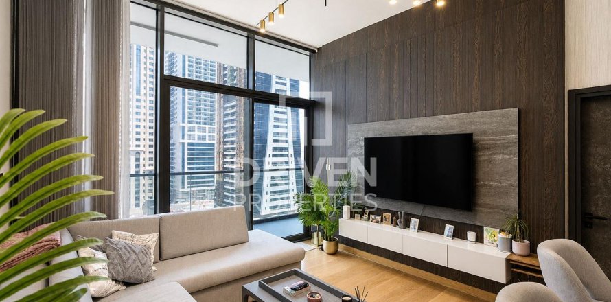 Apartment de 1 dormitorio en Jumeirah Lake Towers, UAE No. 221500