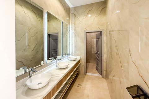5 bedrooms Villa in Dubai, UAE No. 204899 11