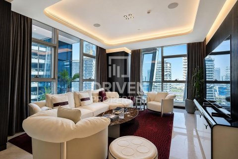 3 bedrooms Apartment in Business Bay, UAE No. 222970 8