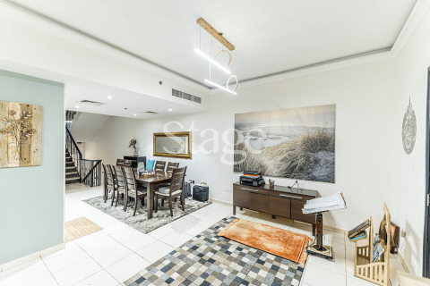 Apartment de 3 dormitorios en Diamond Views, UAE No. 112860 18