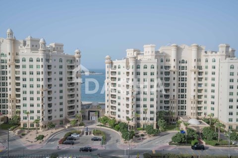 4 bedrooms Apartment in Shoreline Apartments, UAE No. 161254 10